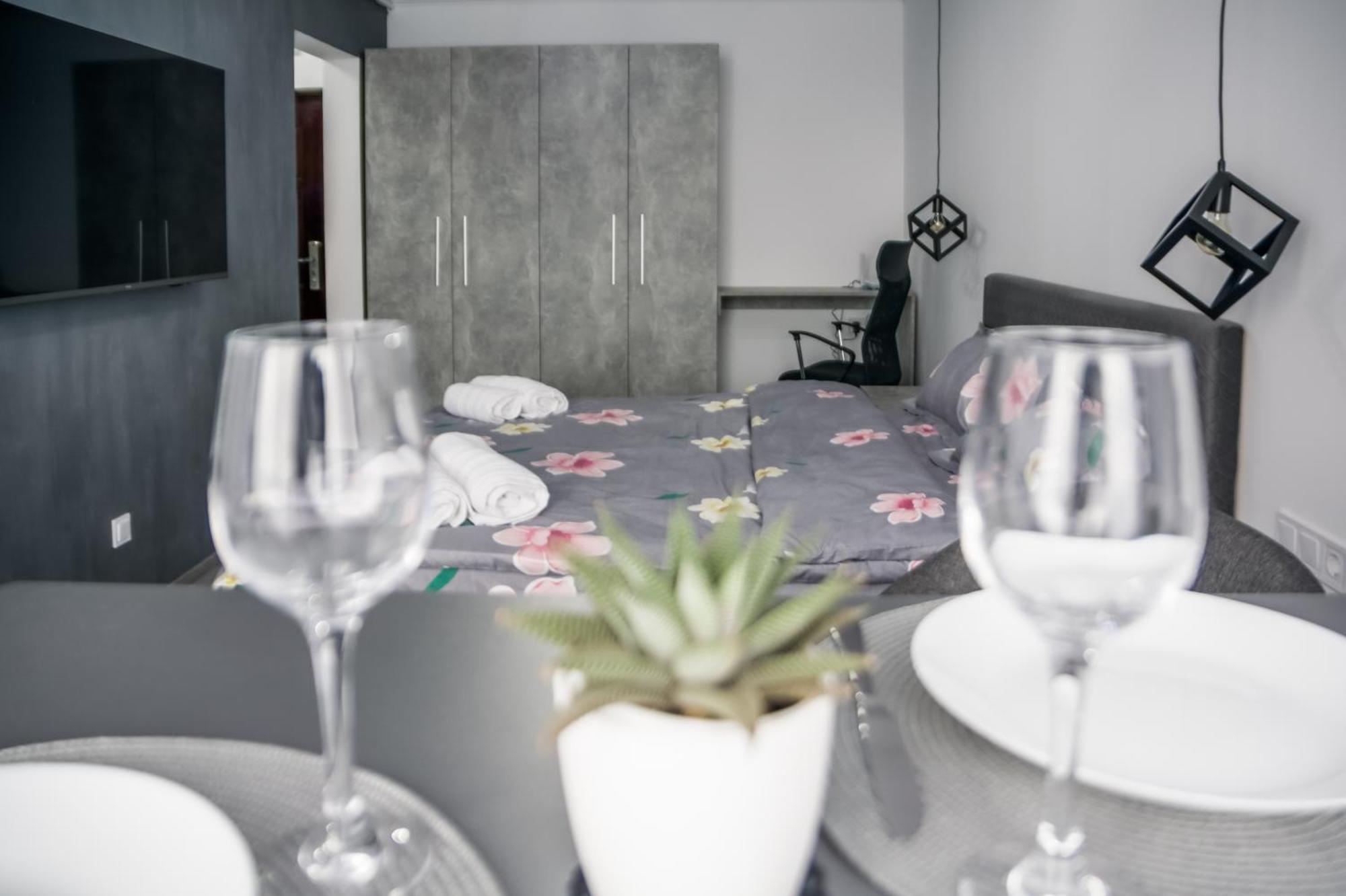 Ferienwohnung Garsoniera Anca Turda Exterior foto